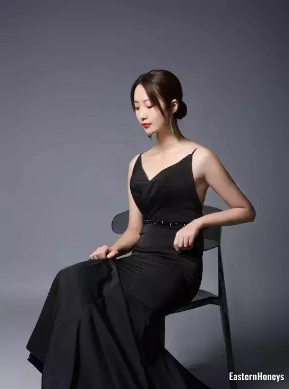 Hongyan Profile image 4