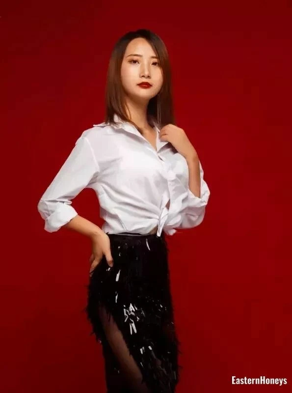 Hongyan Profile image 1