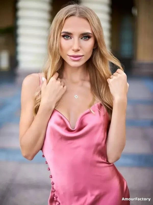 Evgeniya Profile image 3