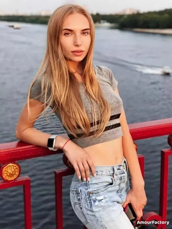 Evgeniya Profile image 4