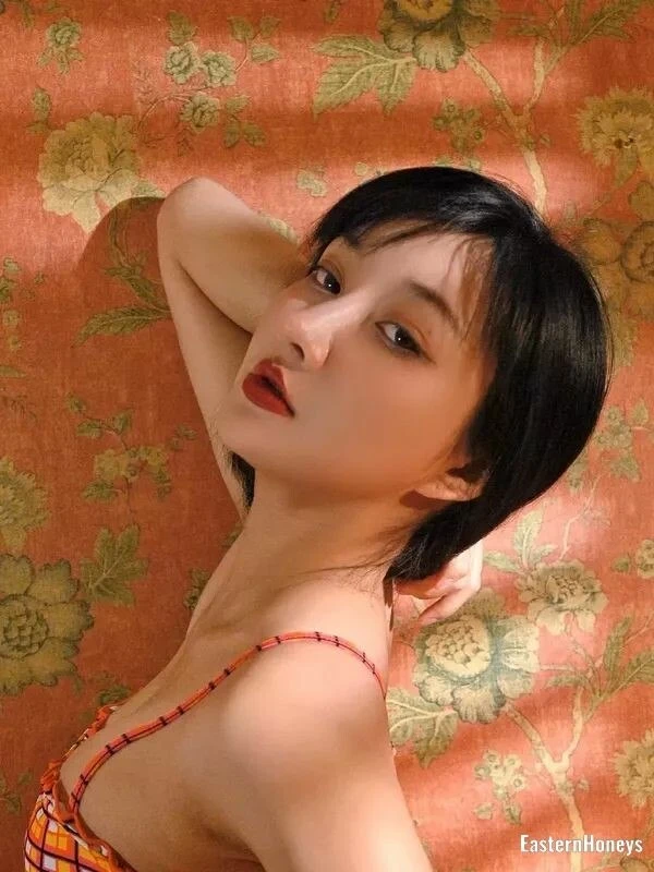 Zhe Profile image 2